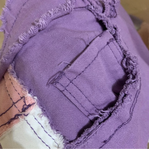 Pink purple white patchwork pants! Main character vibes. - Picture 11 of 14